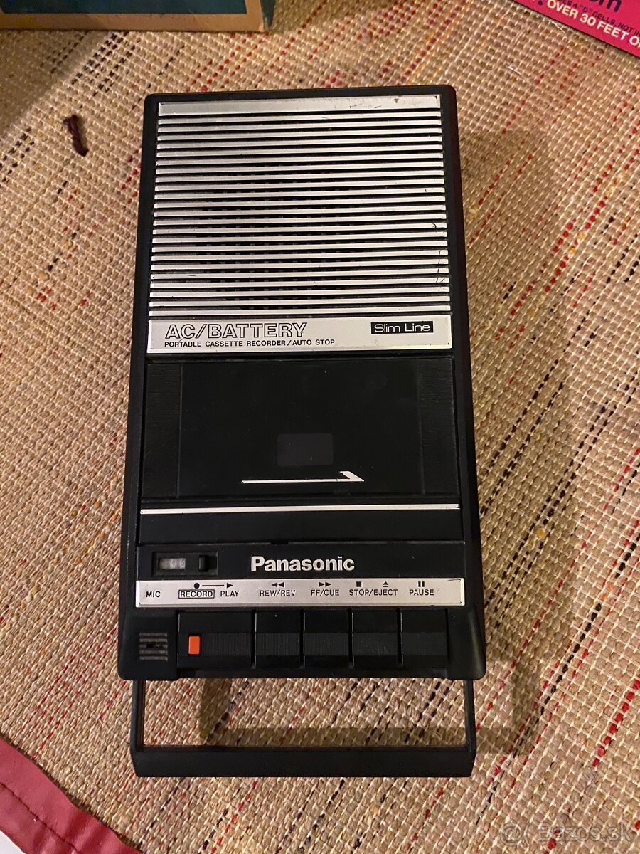 Kazetovy magnetofon Panasonic - 2