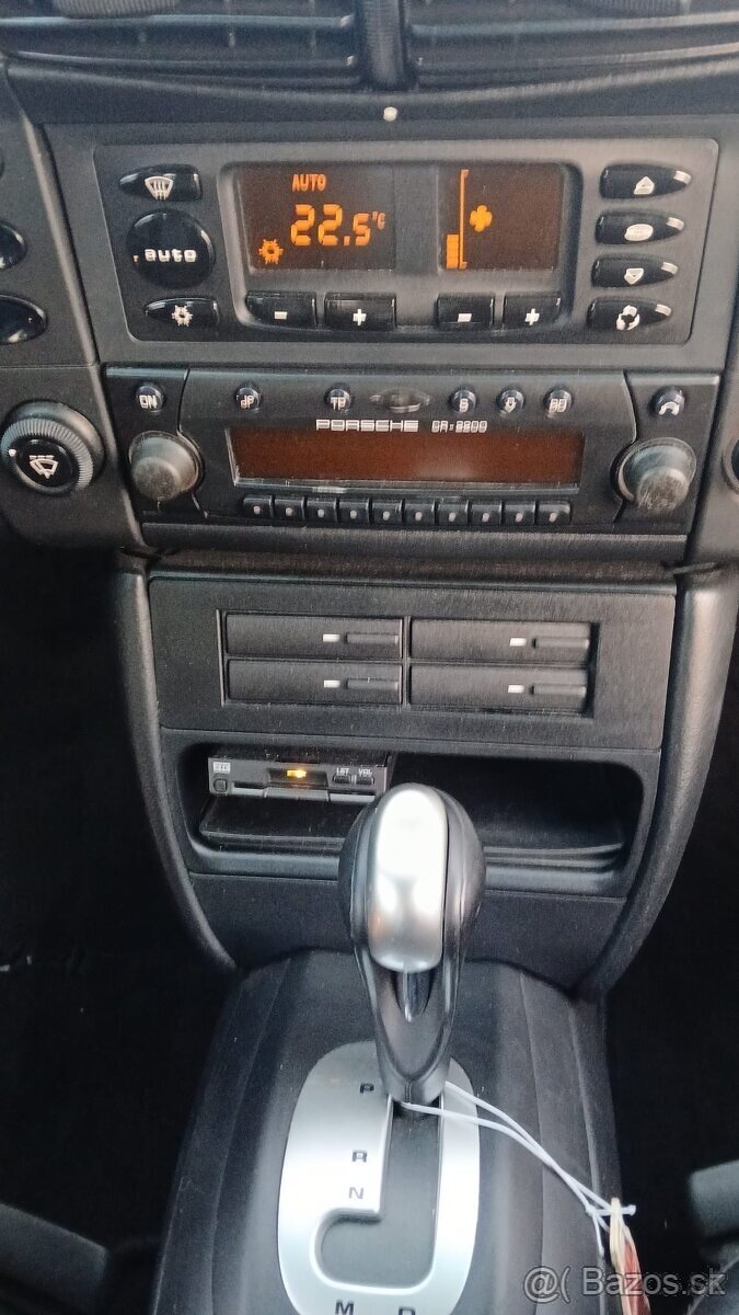 Porsche 911 996 Carrera 4 2001 motor po GO, krásne auto face - 2