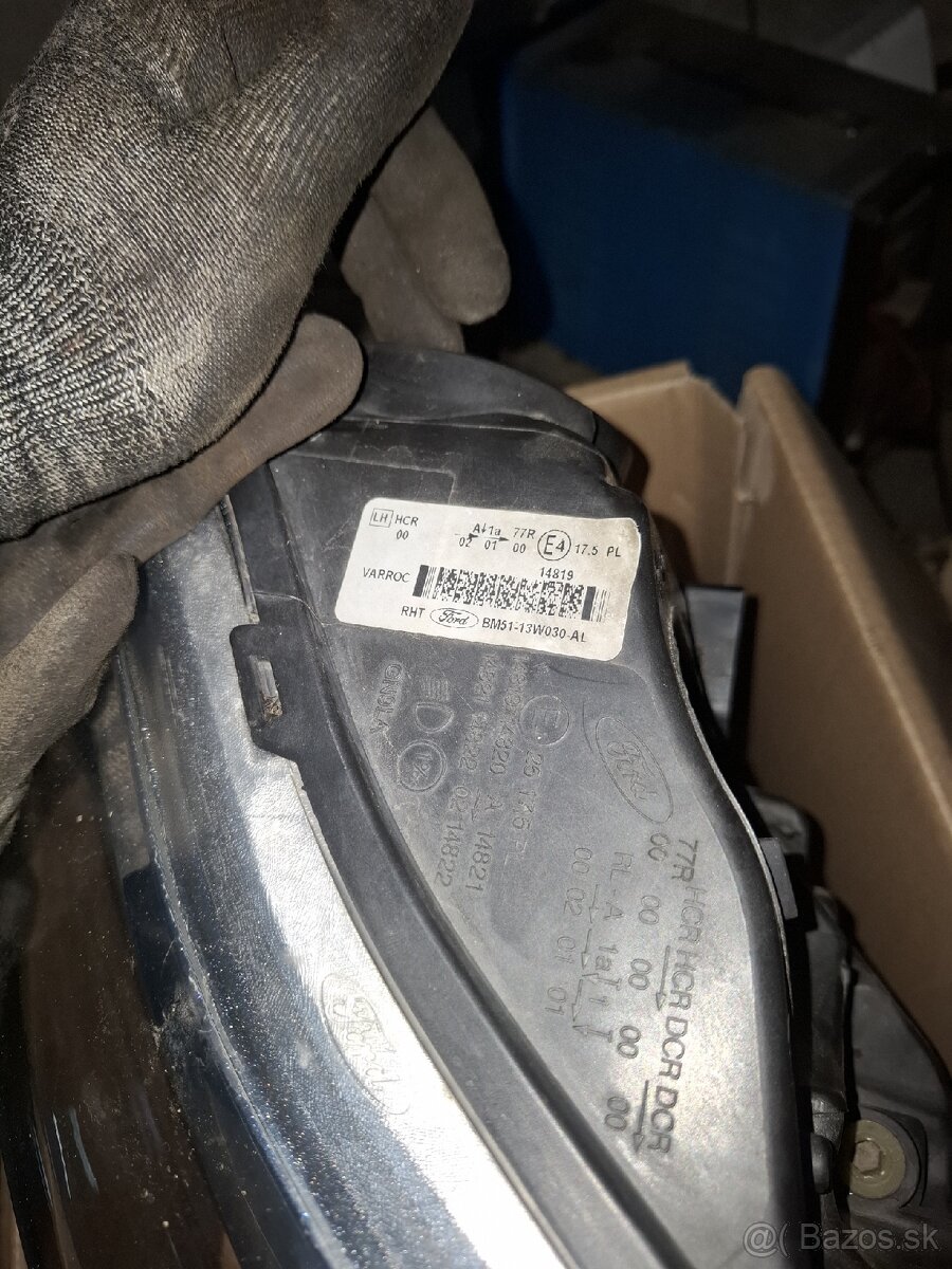 Predné lavé svetlo ford focus mk3 predfacelift - 2