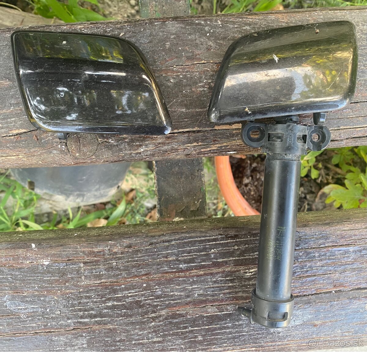 Predám pravý ostrekovač reflektoru pre Peugeot/Citroen - 2