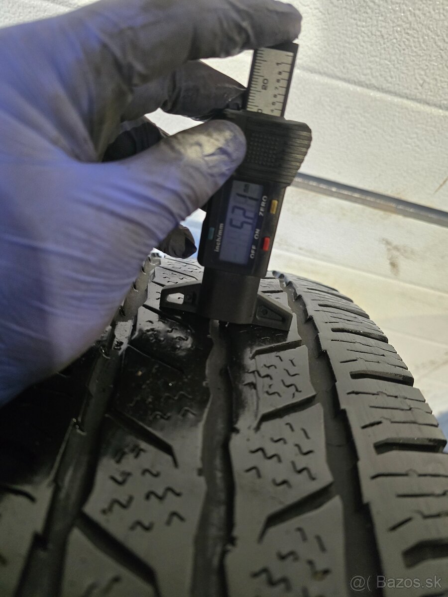 Zimné Pneu Continental 205/75 R16 C 2ks - 2