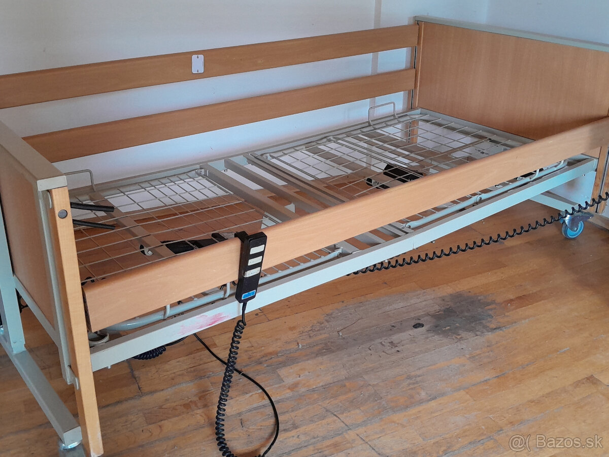 Polohovateľná posteľ - 2