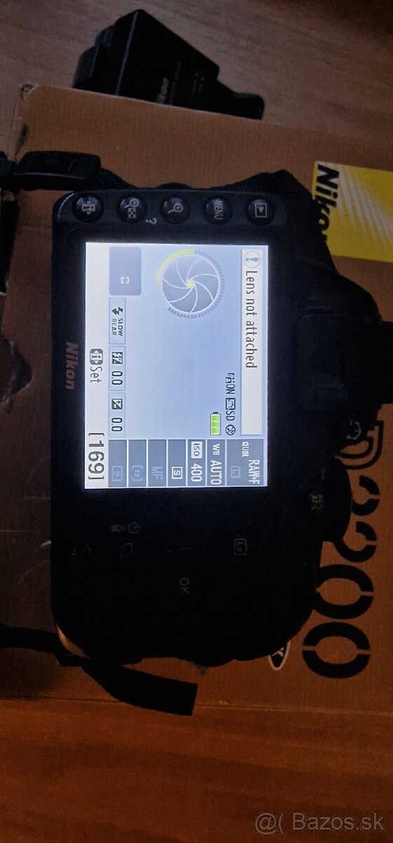 Nikon D3200 telo - 2