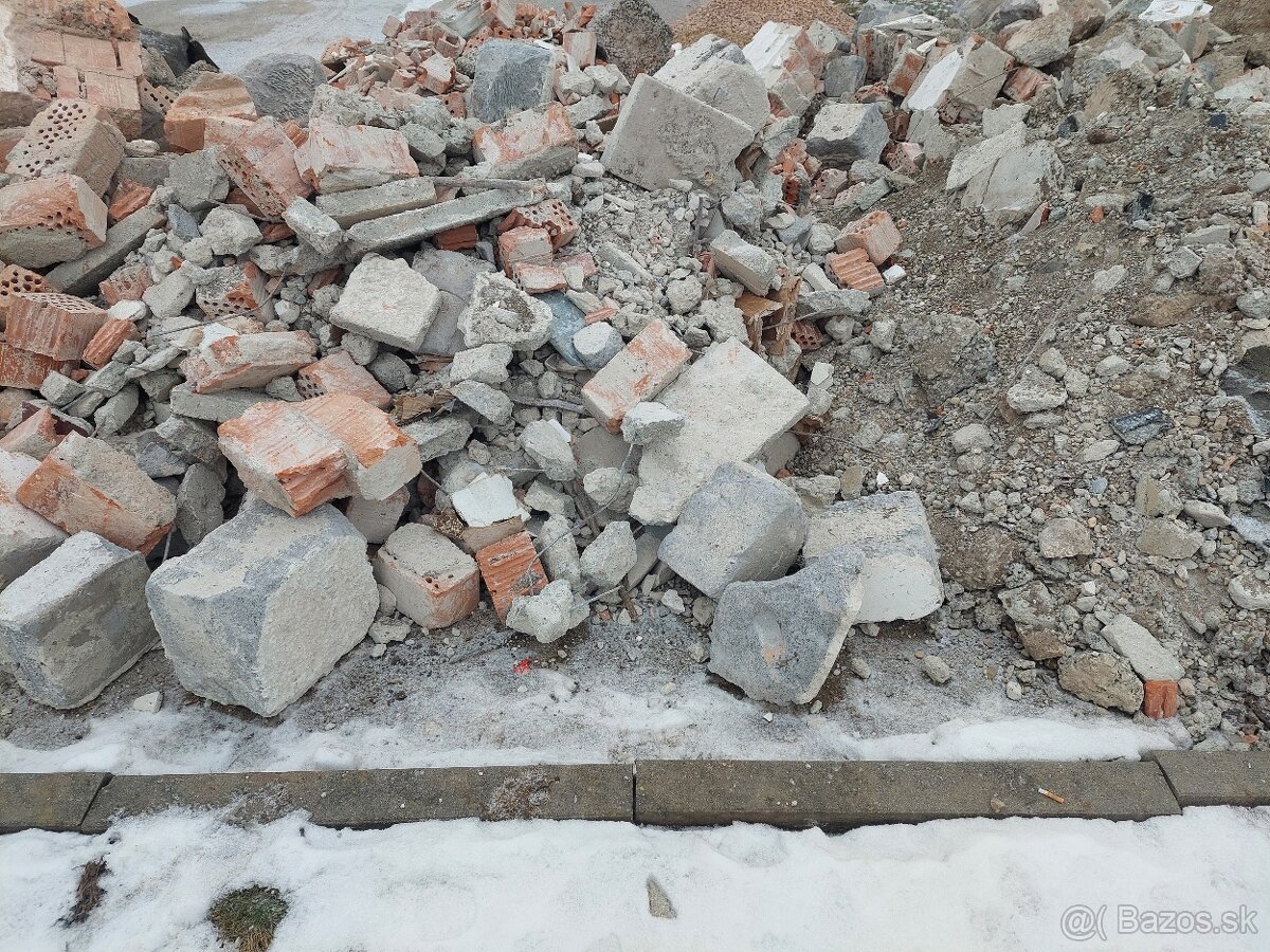 Stavebná suť - 2