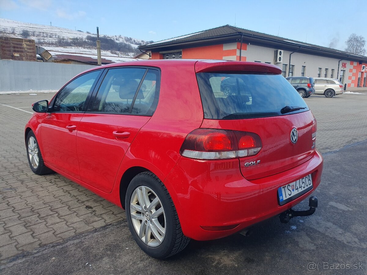 Volkswagen Golf 6 1.6 TDI Highline - 2