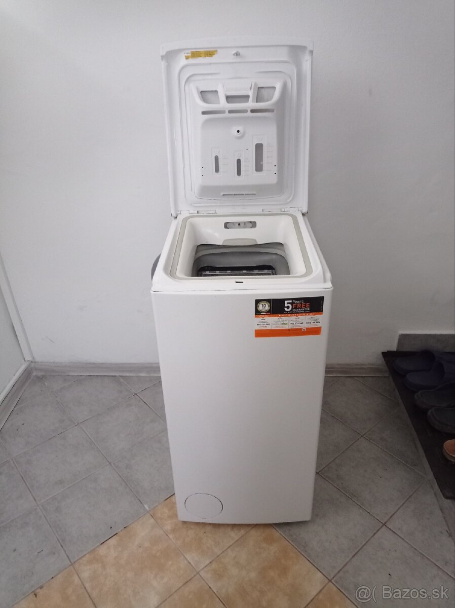 Predám práčku značky Whirlpool - 2