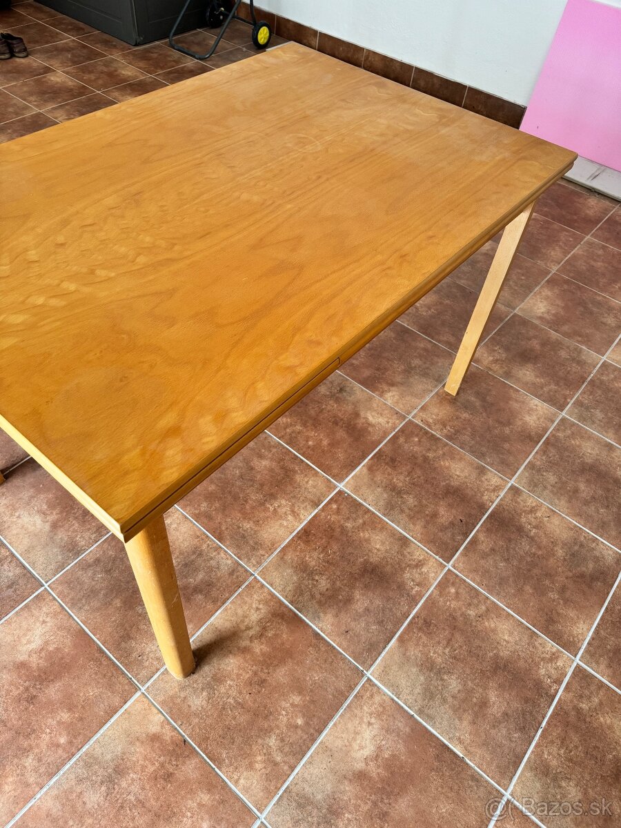 Jedalensky stol - 2