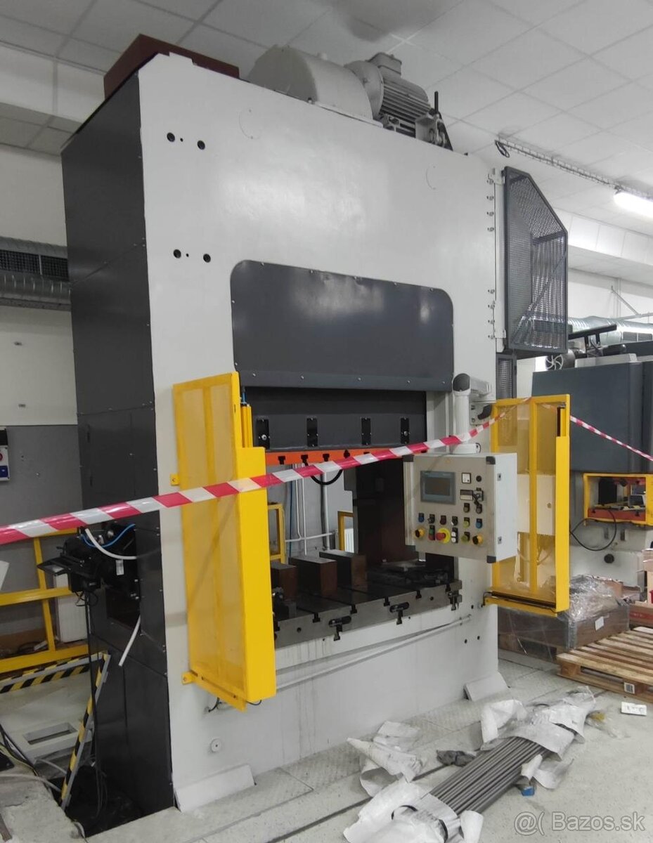 Klikový lis PRESSMONT LKT 250D (7827) - 2