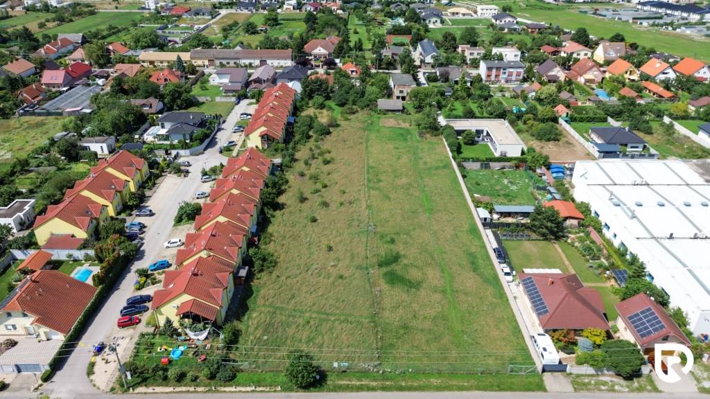 RADO | Stavebný pozemok pre developerov | 4205 m² | Miloslav - 2