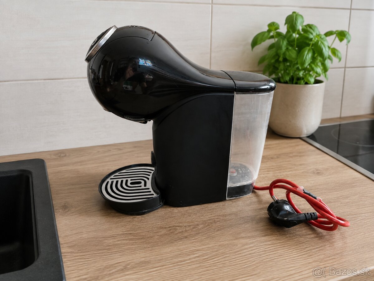 Kávovar dolce gusto - 2