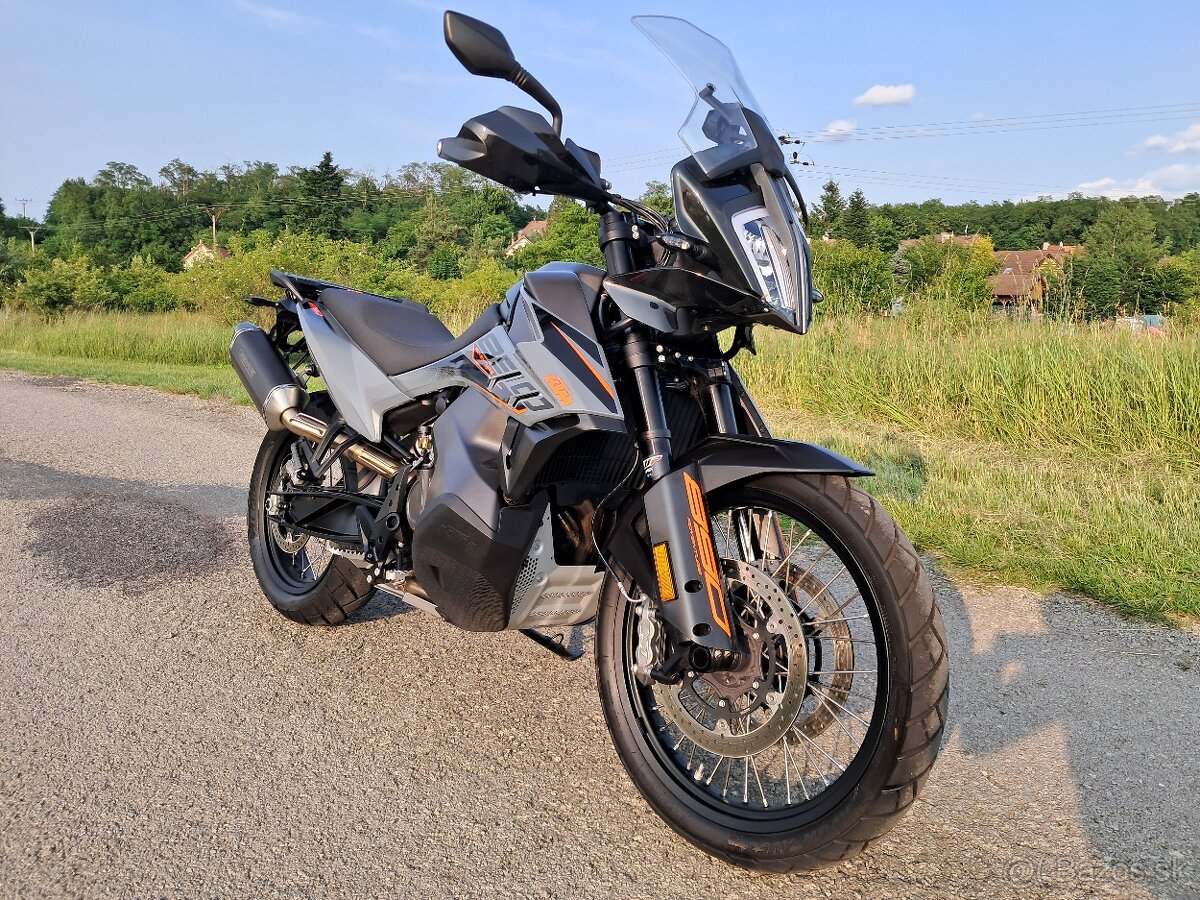 Ktm 890 Adventure snížené top stav