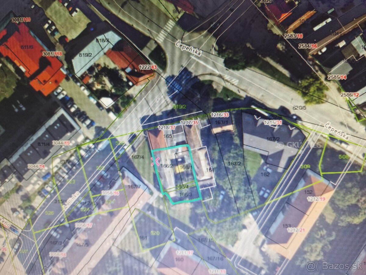 Pozemok v centre mesta Sereď o výmere 385 m2 na predaj - 2