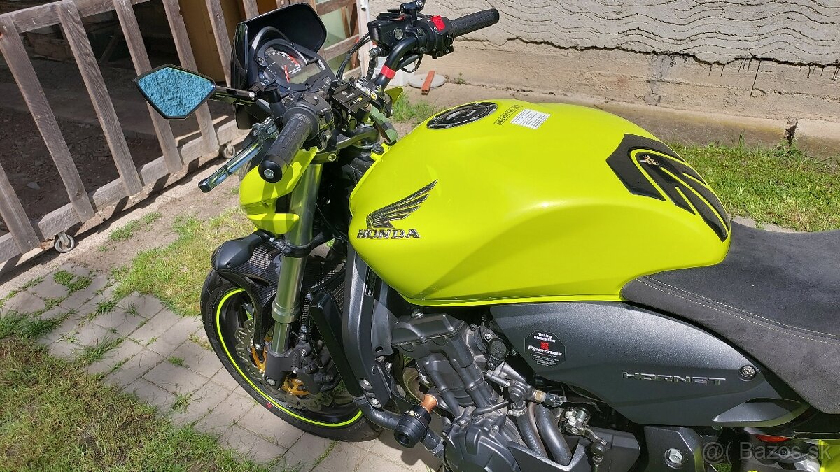 Honda Hornet - 2