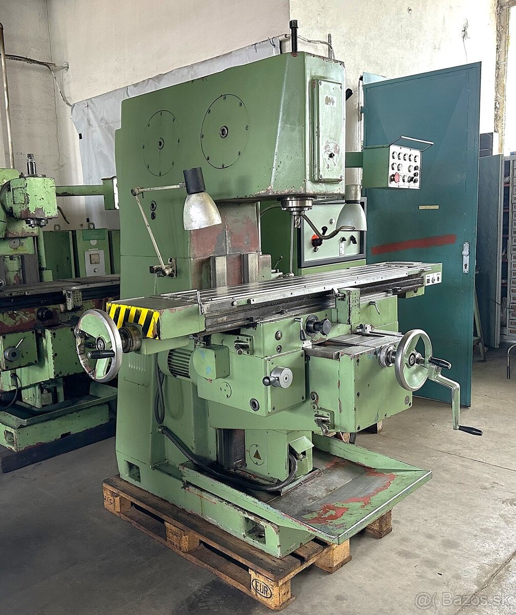 Frézka svislá konzolová FVE 20 - 2