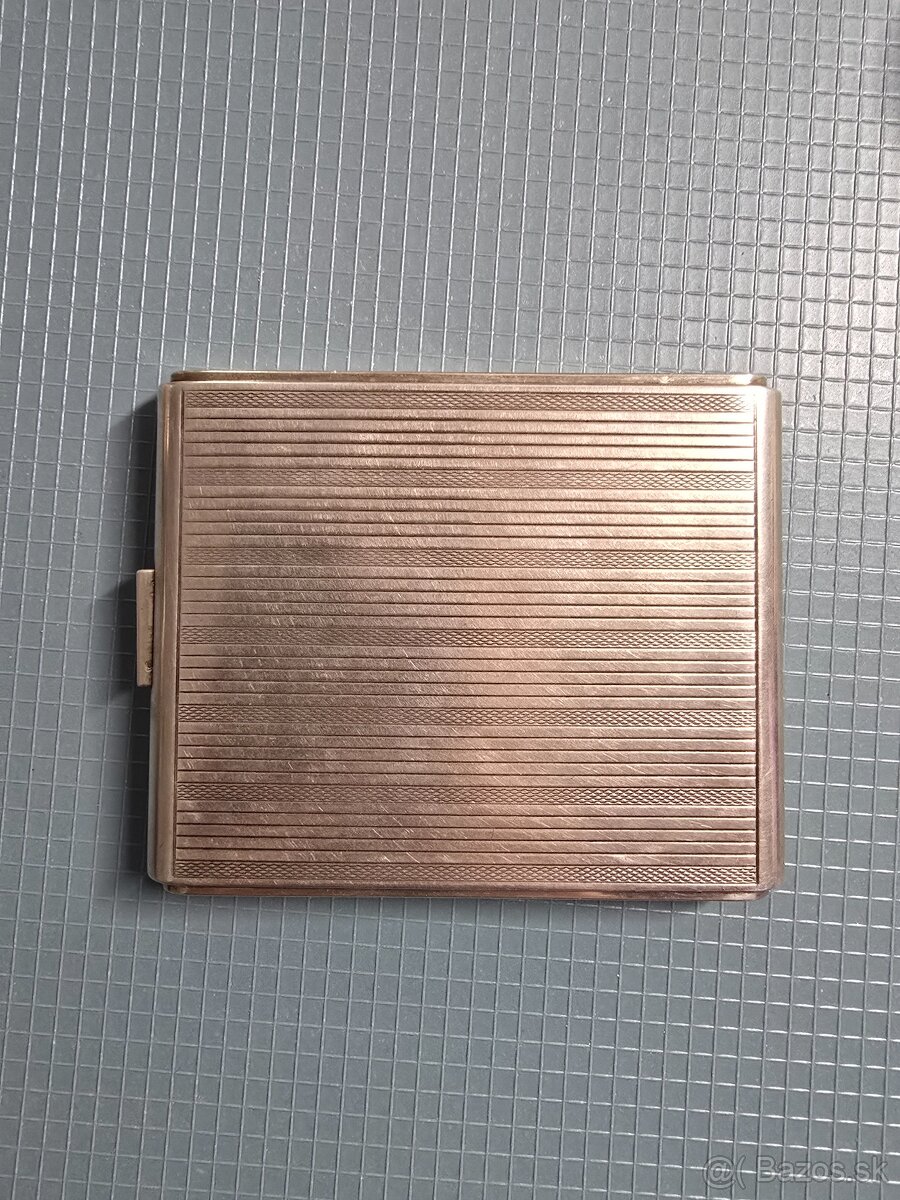 Strieborná tabaterka 835/1000 - 2