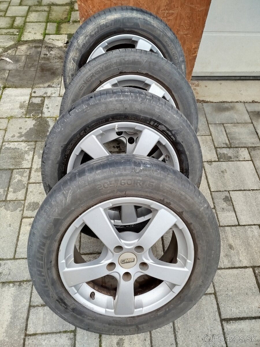 Elektróny CMS r16 - 2