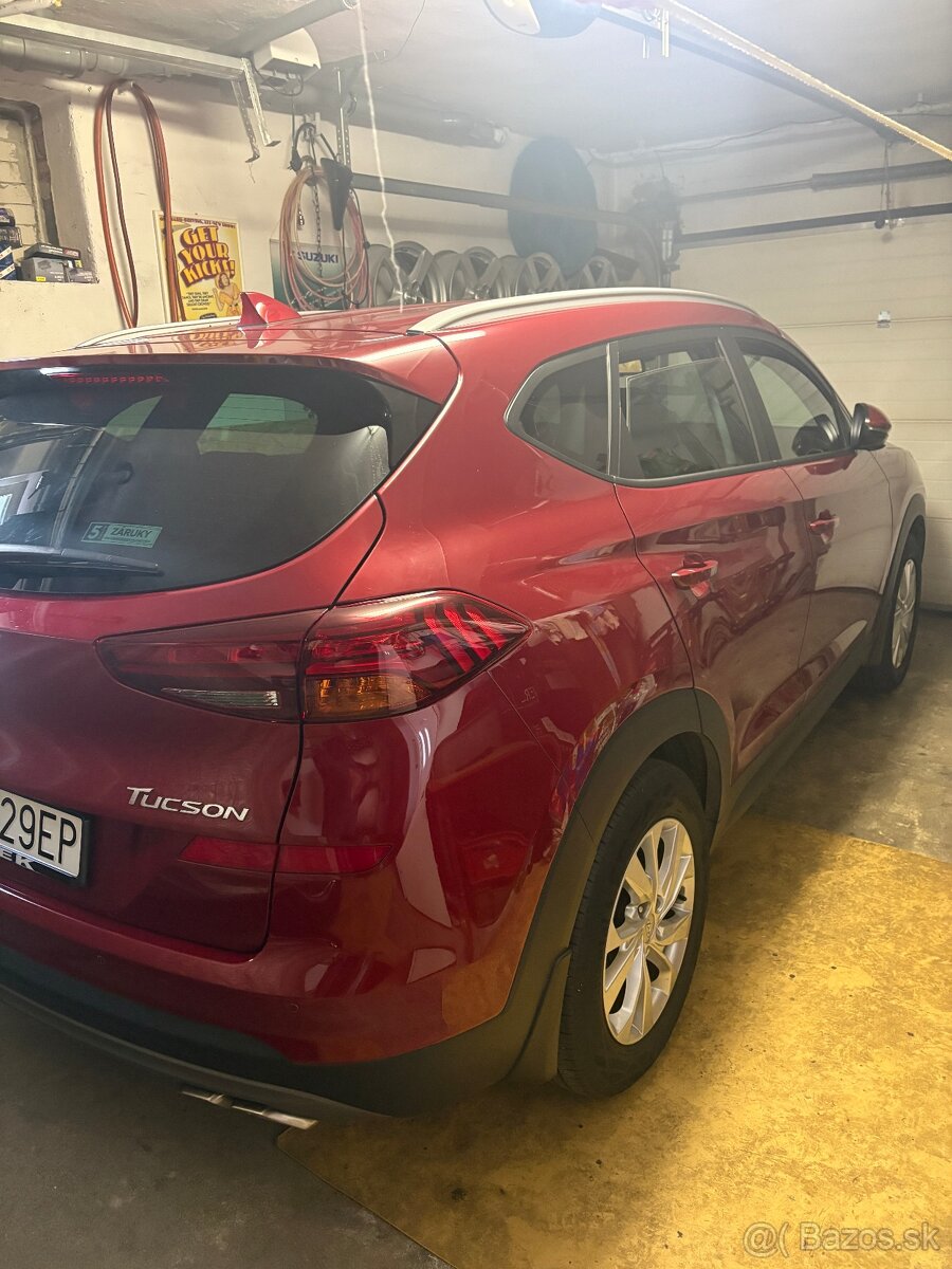 Predám Hyundai Tuscon 18000km - 2