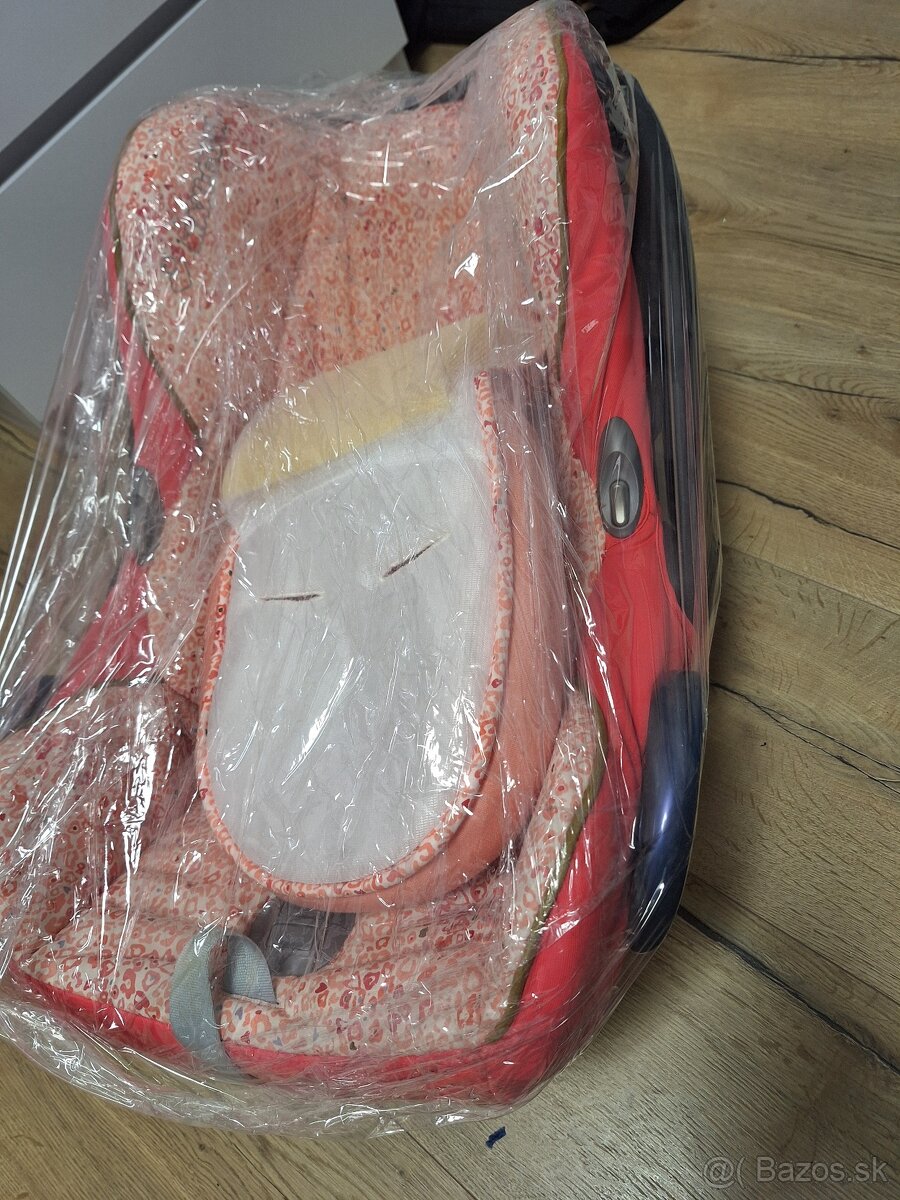 Dievcenska autosedacka - 2