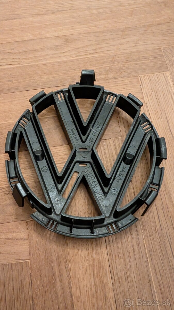 Volkswagen predný znak 1TO853601E - 2