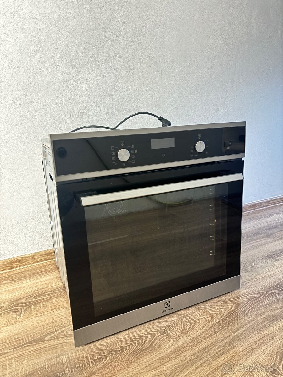Vstavaná rúra ELECTROLUX - 2
