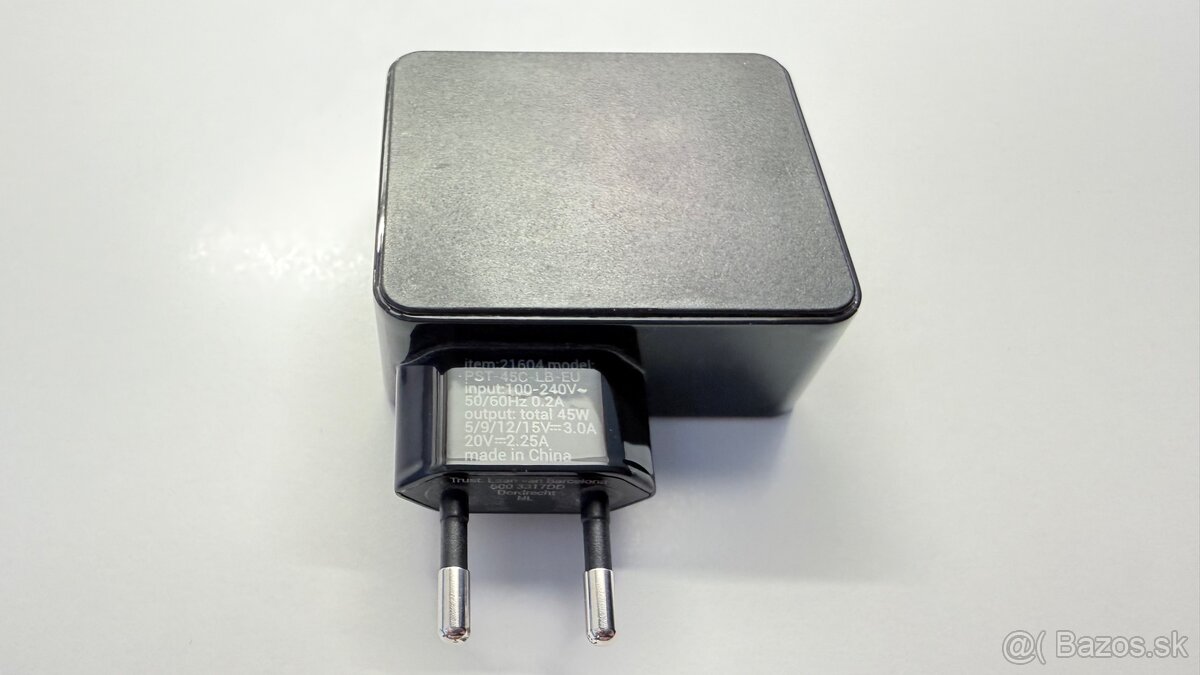 Adaptér TRUST 45W - 2