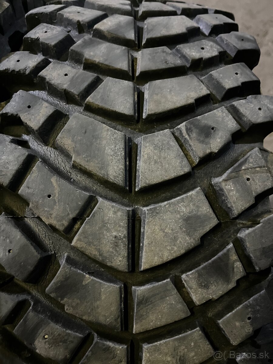 31x10x5R15 - 2
