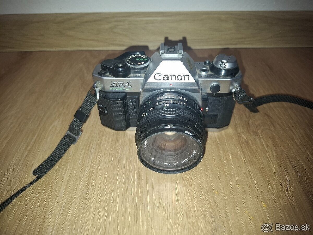 Canon AE-1 - 2