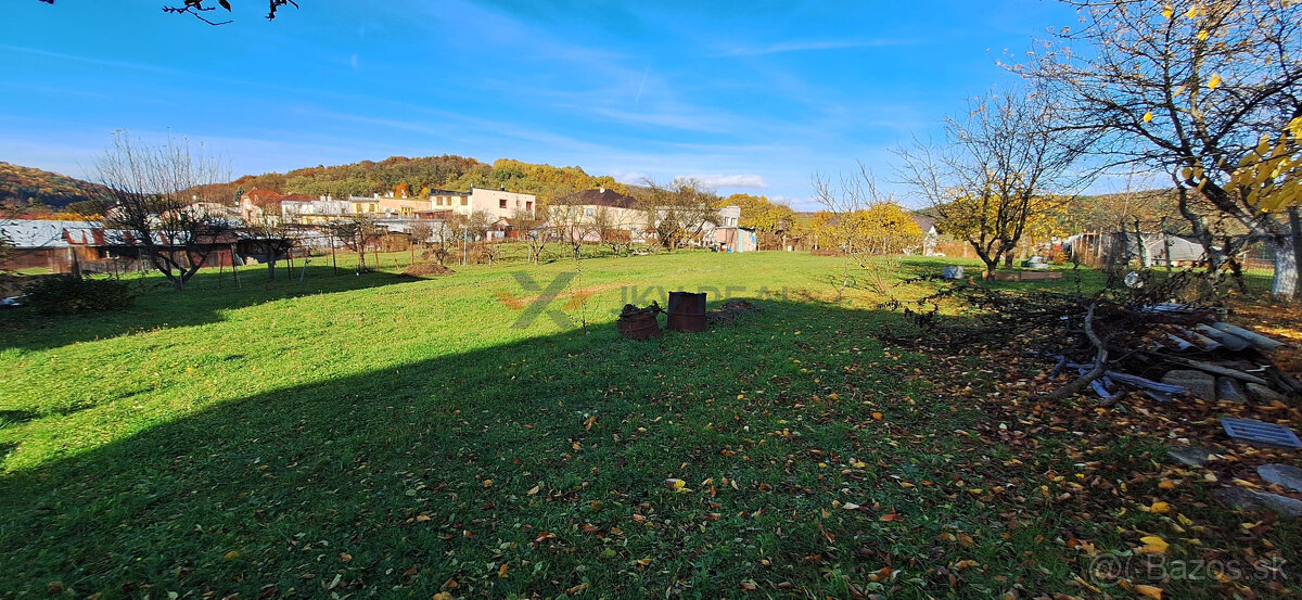 Na predaj pozemok o rozlohe 1 449 m² so záhradou a studňou v - 2