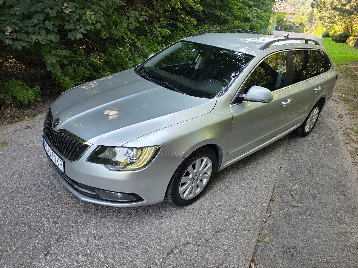 ŠKODA SUPERB COMBI II 2.0 TDI DSG 125KW 12/2014 - 2