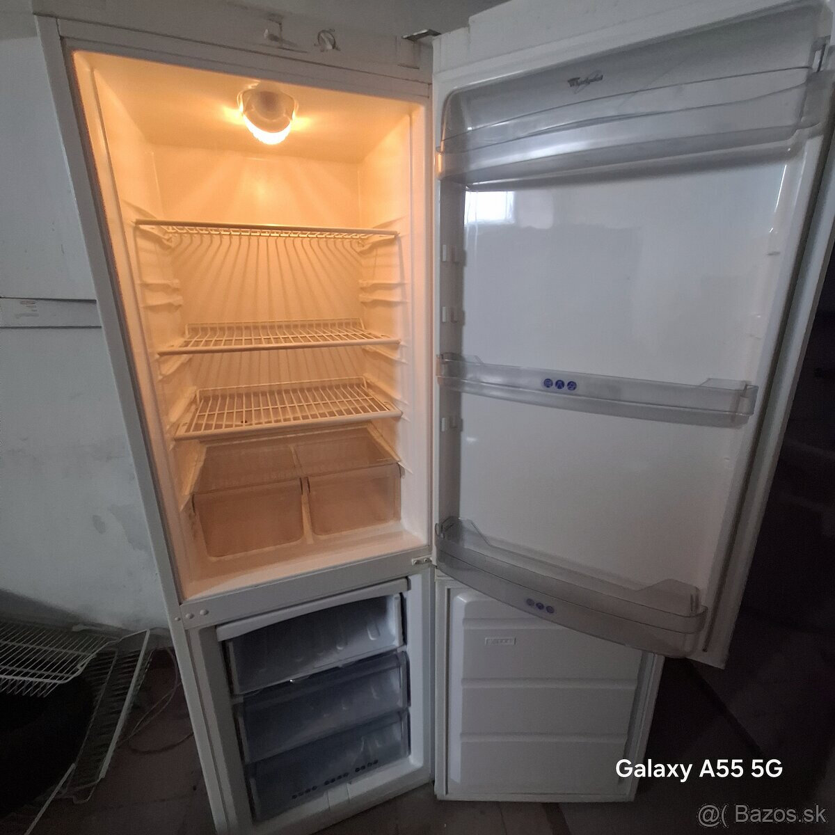 Chladnička s mrazničkou Whirlpool - 2