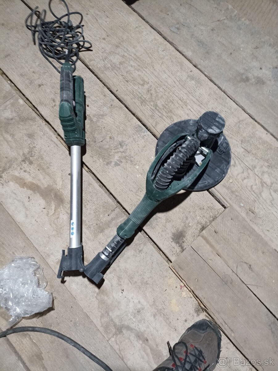 Brúska na sadrokartón. žirafa - 2