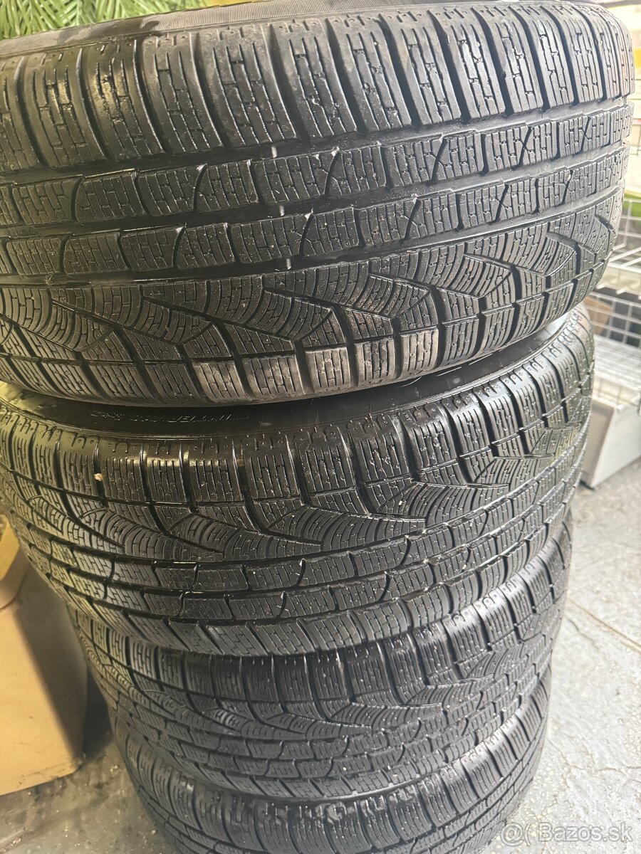 Zimne pneu pirelli 245/50 r18 - 2