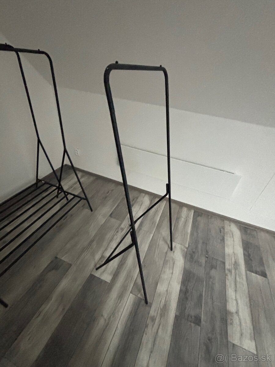 Vešiaky na šaty - LYNGDAL - 2