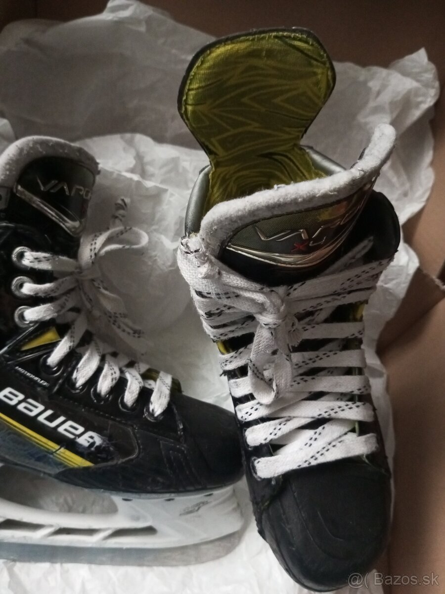 Predám korčule Bauer x4 - 2