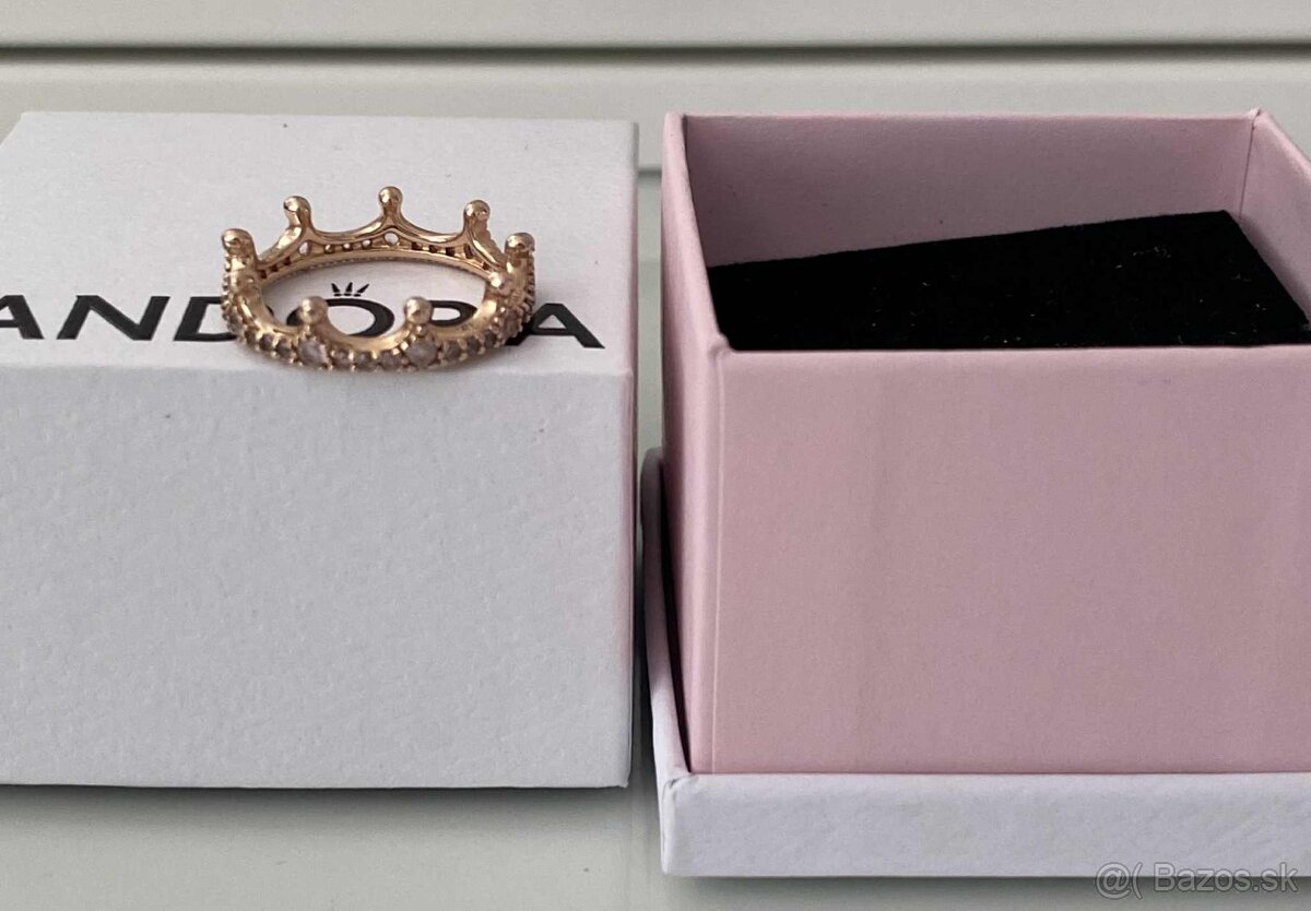 Pandora prsteň korunka - 2
