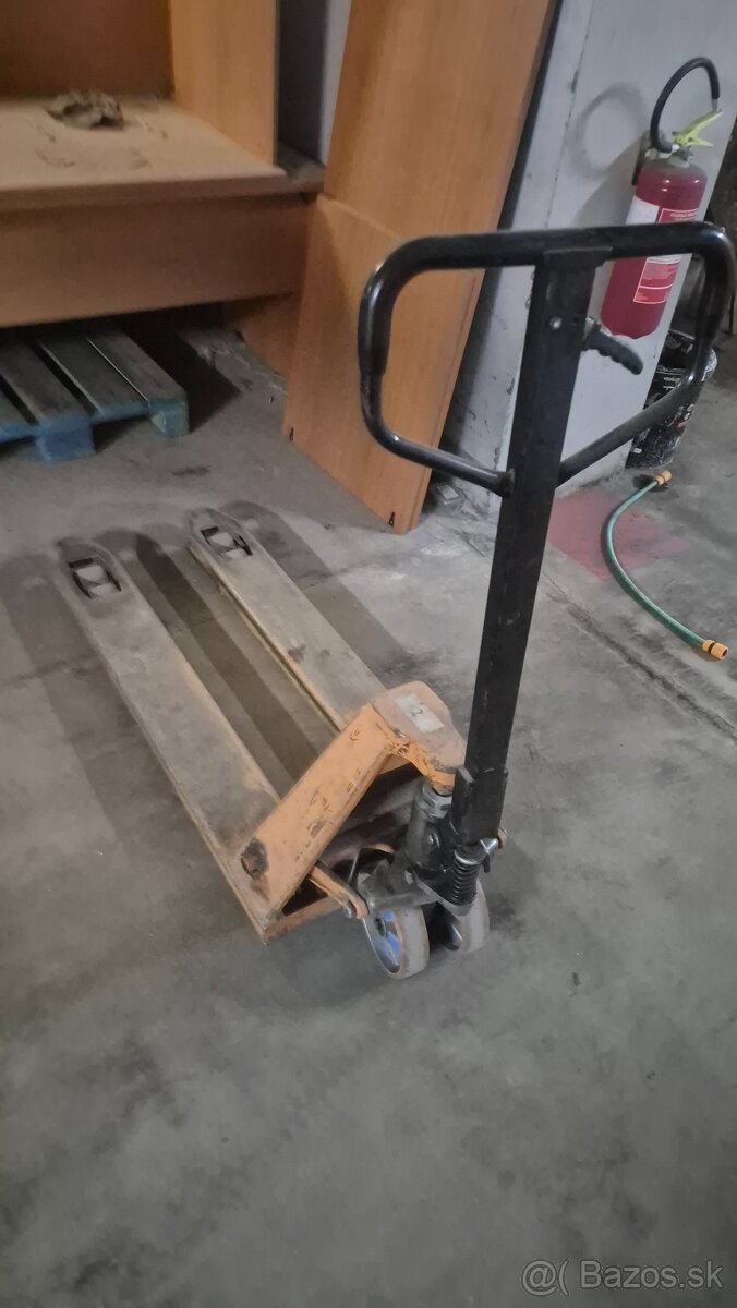 Paletovy vozik - 2