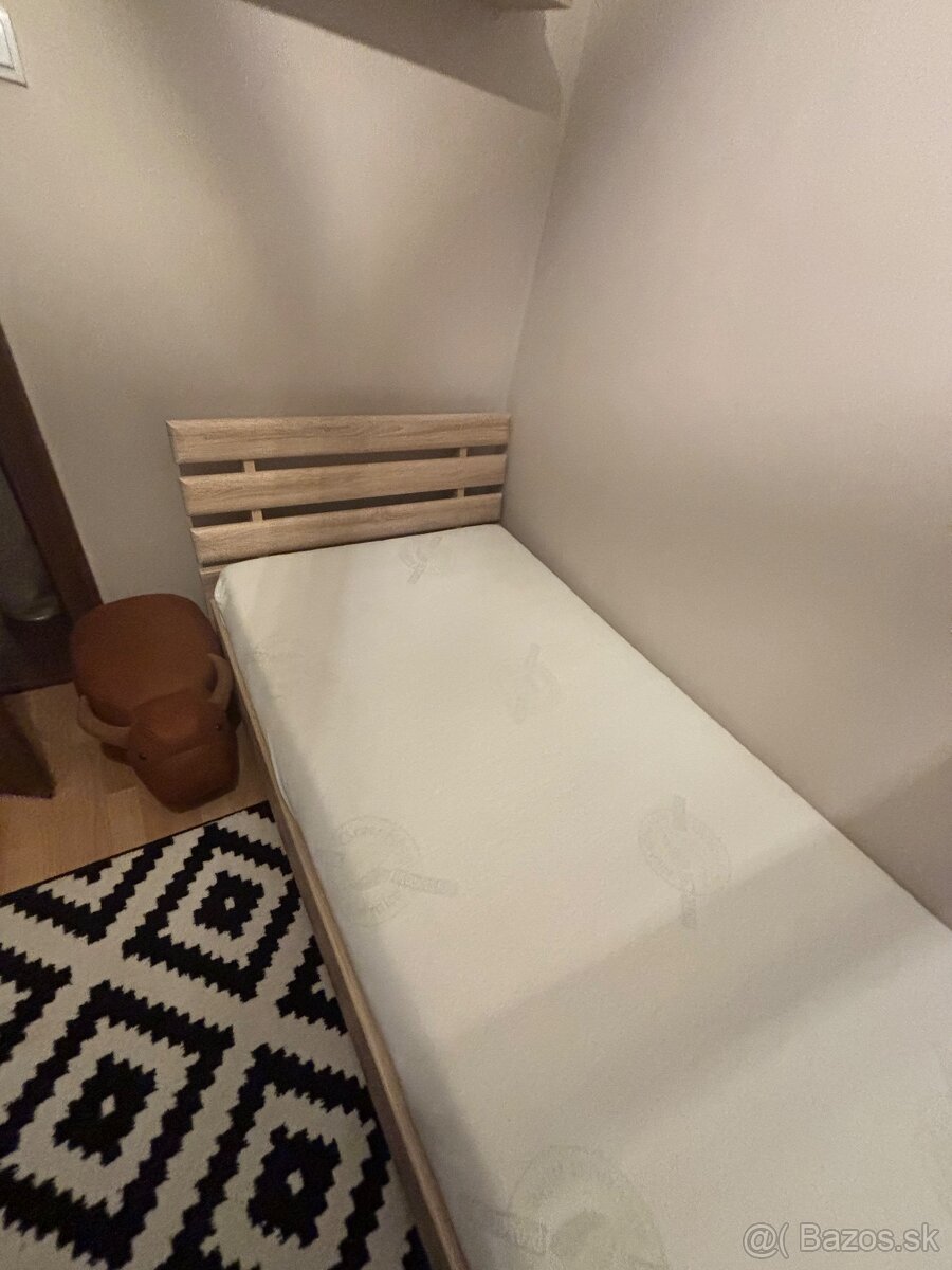 Posteľ 90x200cm - 2