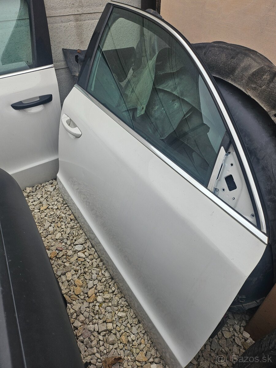 Škoda Superb 2 combi PP a PZ dvere 1026-LF9E - 2