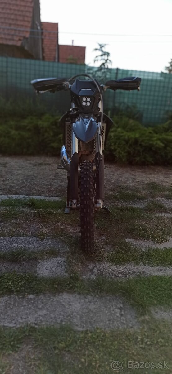 Beta Xtrainer 300 2022 - 2