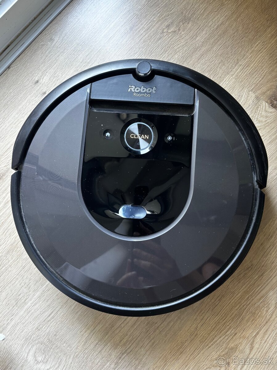 Roboticky vysavac iRobot Roomba i7 - 2