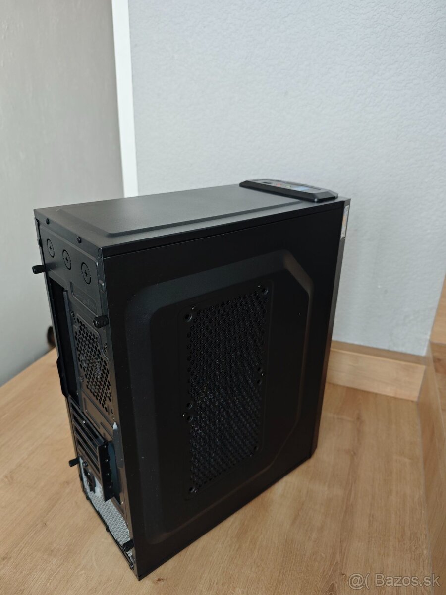 Pc skrinka Zalman ZM-T4 Mini Tower + Fortron ATX zdroj - 2