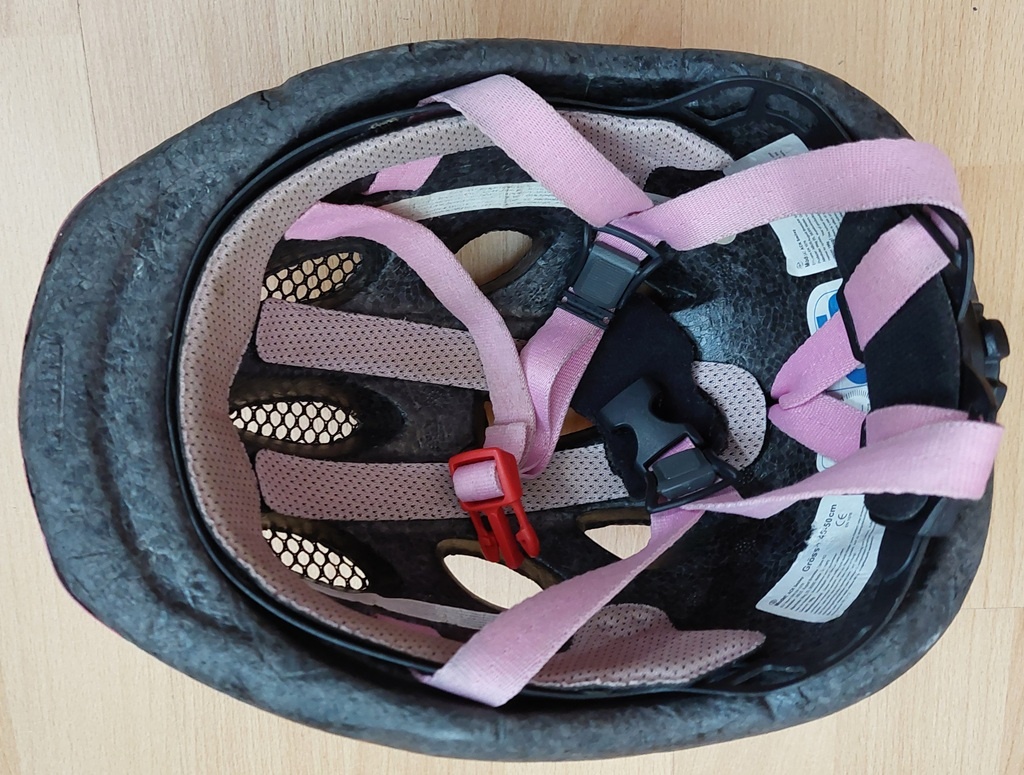 Dievčenská cyklistiská prilba Abus 45-50 cm - 2