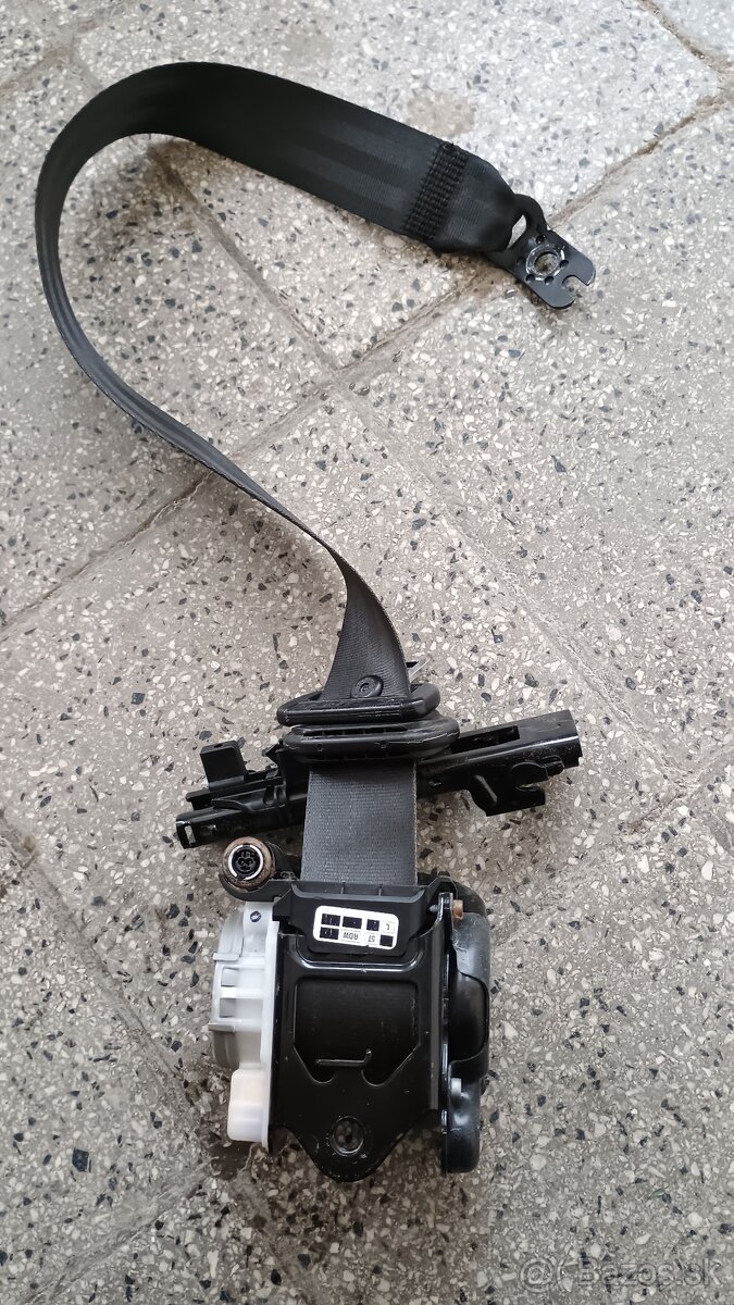 Bezpečnostný pás vodiča Octavia 3 - 2