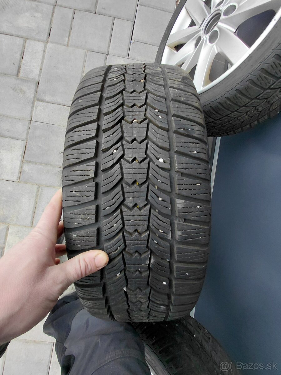 Zimná sada originál VW 235/45 R17 - 2