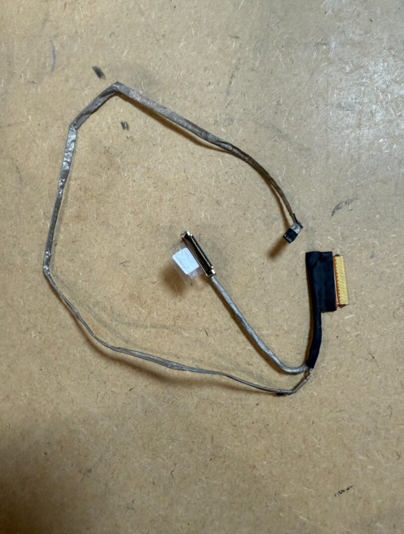 LVDS LCD kabel pre notebook dell inspiron alebo vostro. - 2