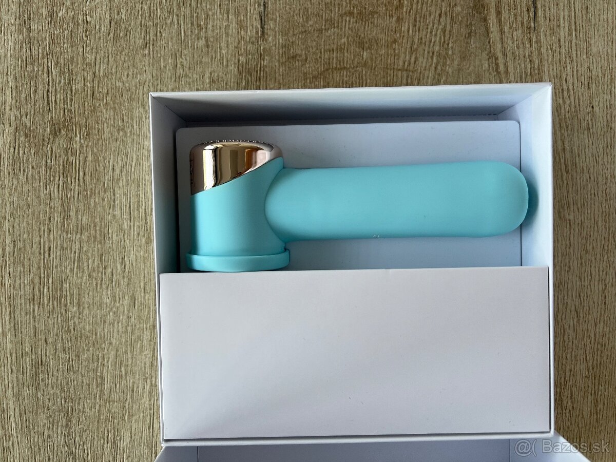 Laserový epilátor Foreo Peach 2go - 2