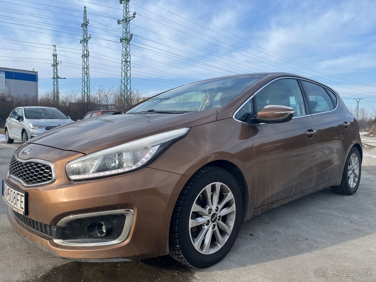 KIA Ceed Gold - 2