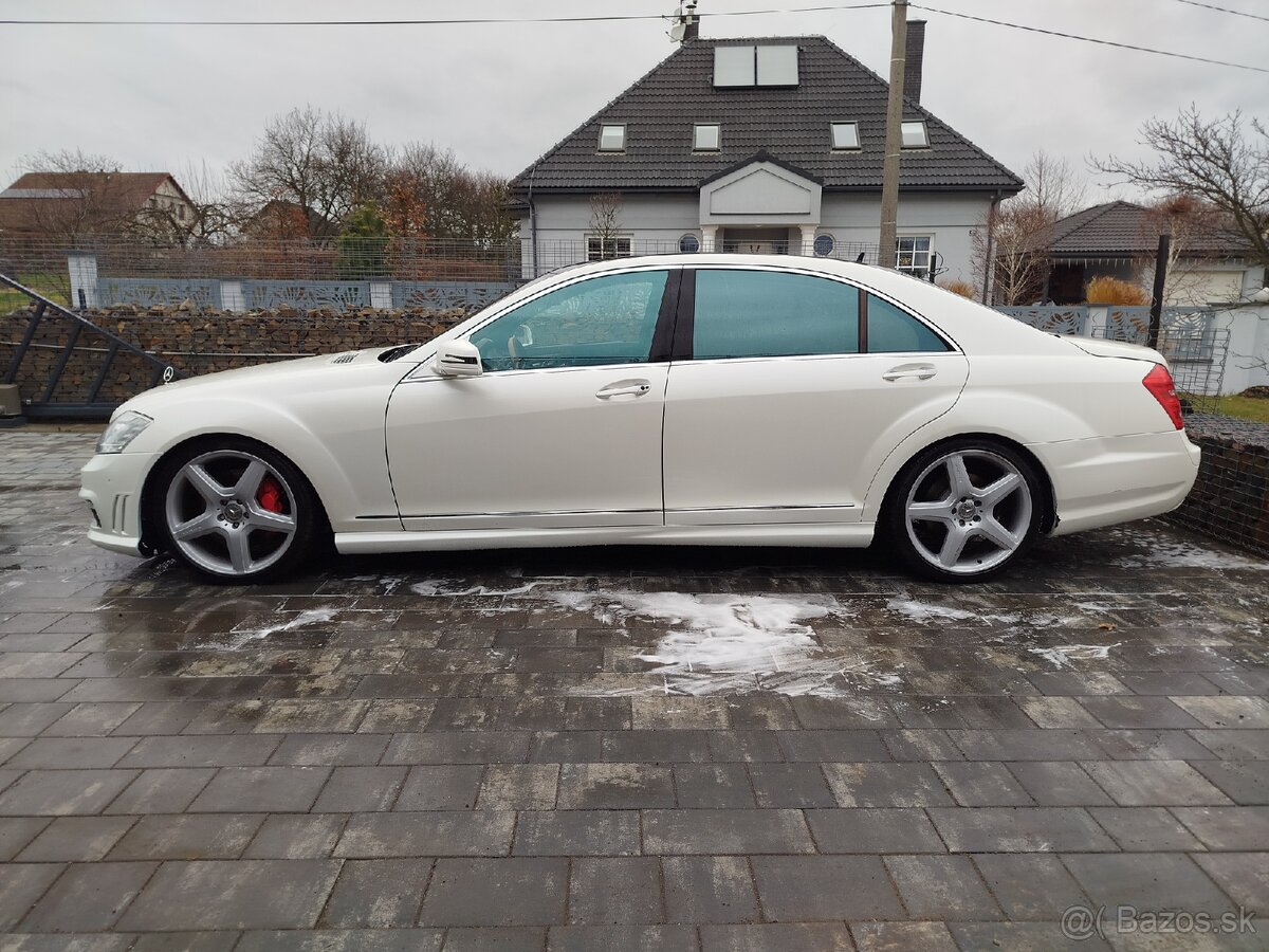W221 diely komplet - 2