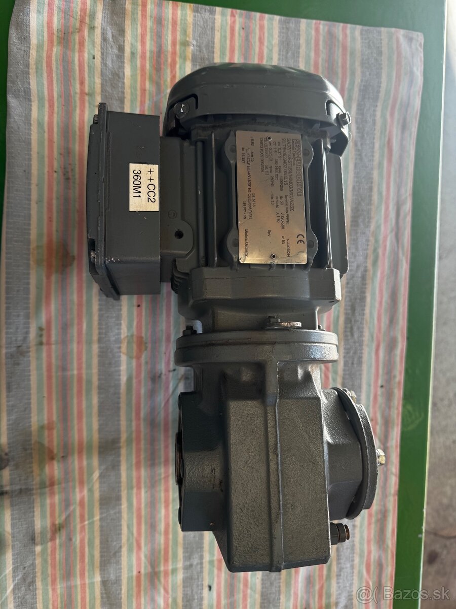 Predám elektromotory s prevodovkou - 2
