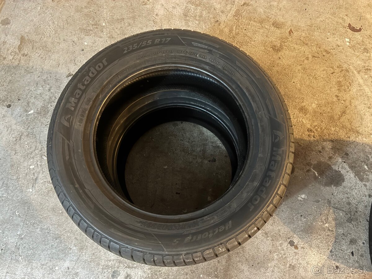 Letne pneu 235/55r17 - 2